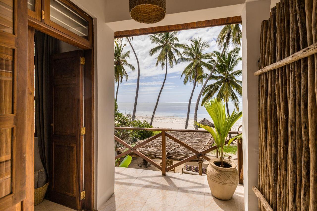 Kima Serviced Beach House & Suites Bwejuu Exterior foto