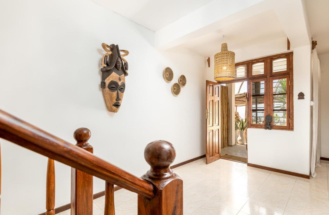 Kima Serviced Beach House & Suites Bwejuu Exterior foto