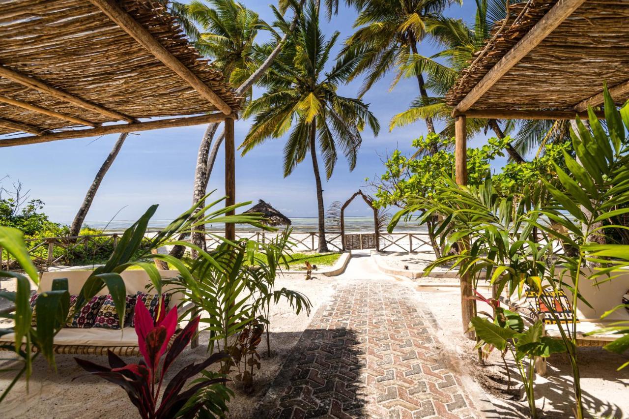 Kima Serviced Beach House & Suites Bwejuu Exterior foto
