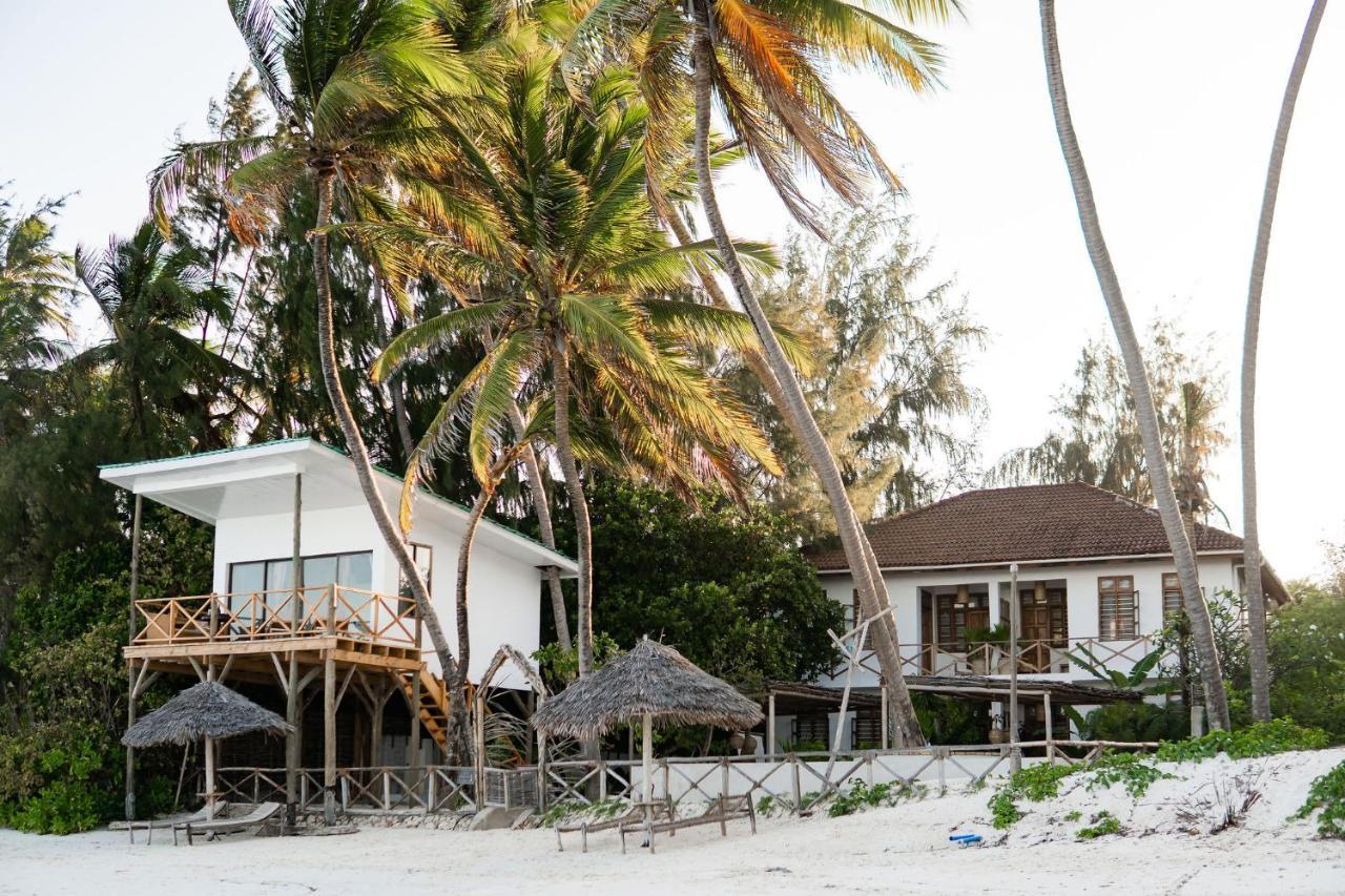 Kima Serviced Beach House & Suites Bwejuu Exterior foto