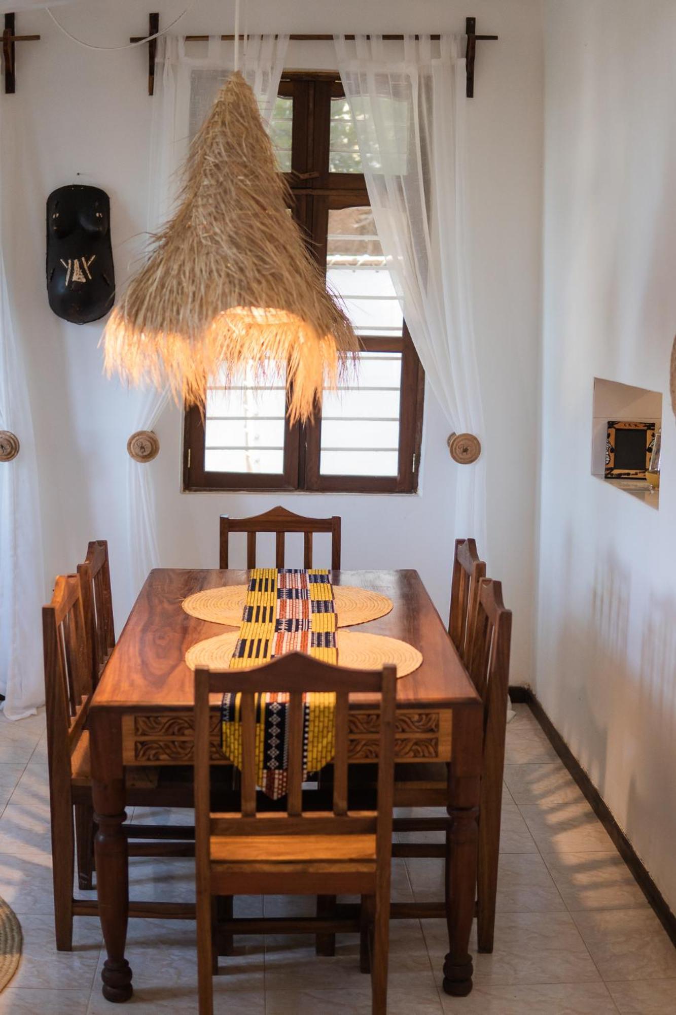 Kima Serviced Beach House & Suites Bwejuu Exterior foto