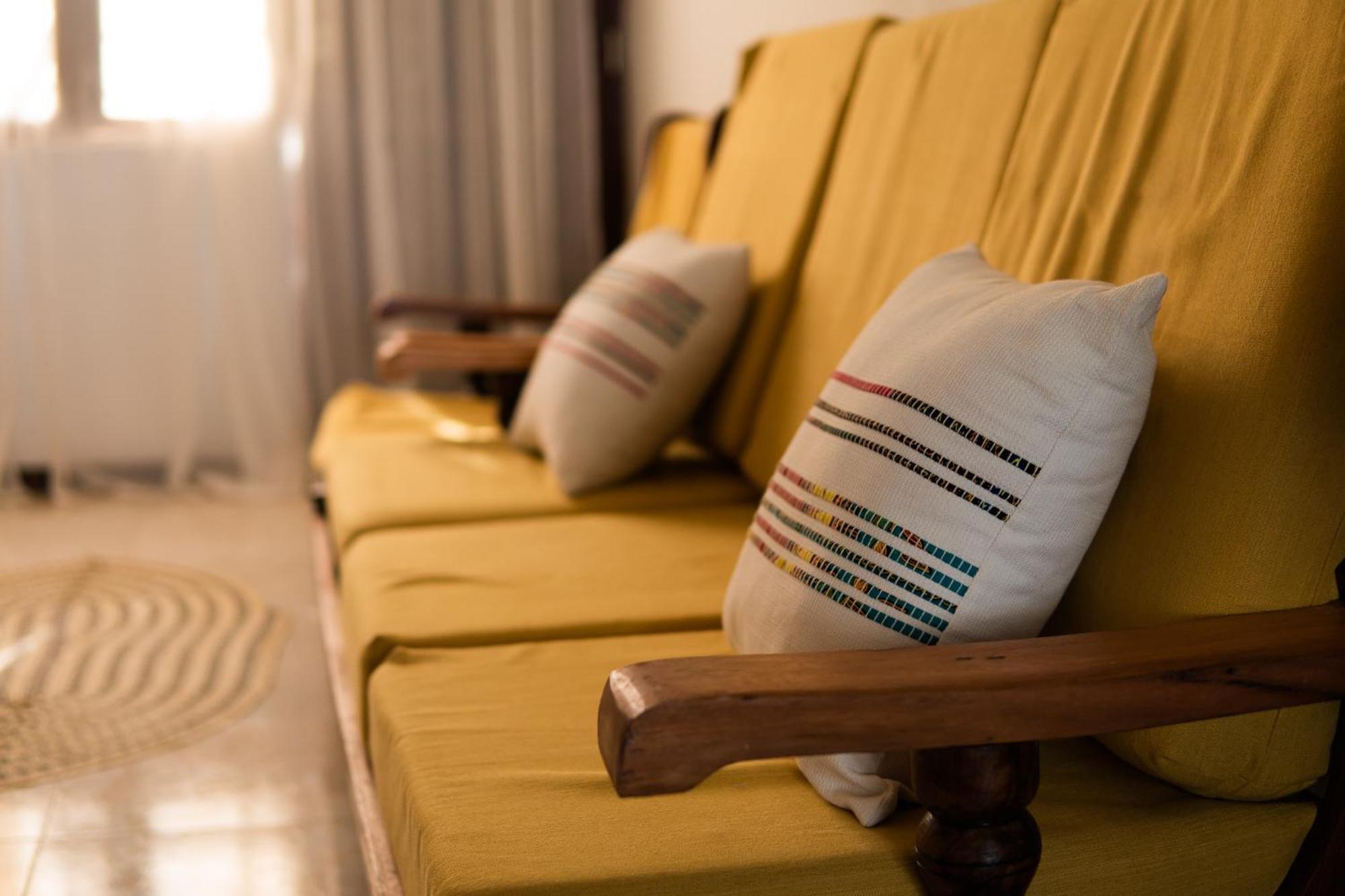 Kima Serviced Beach House & Suites Bwejuu Exterior foto
