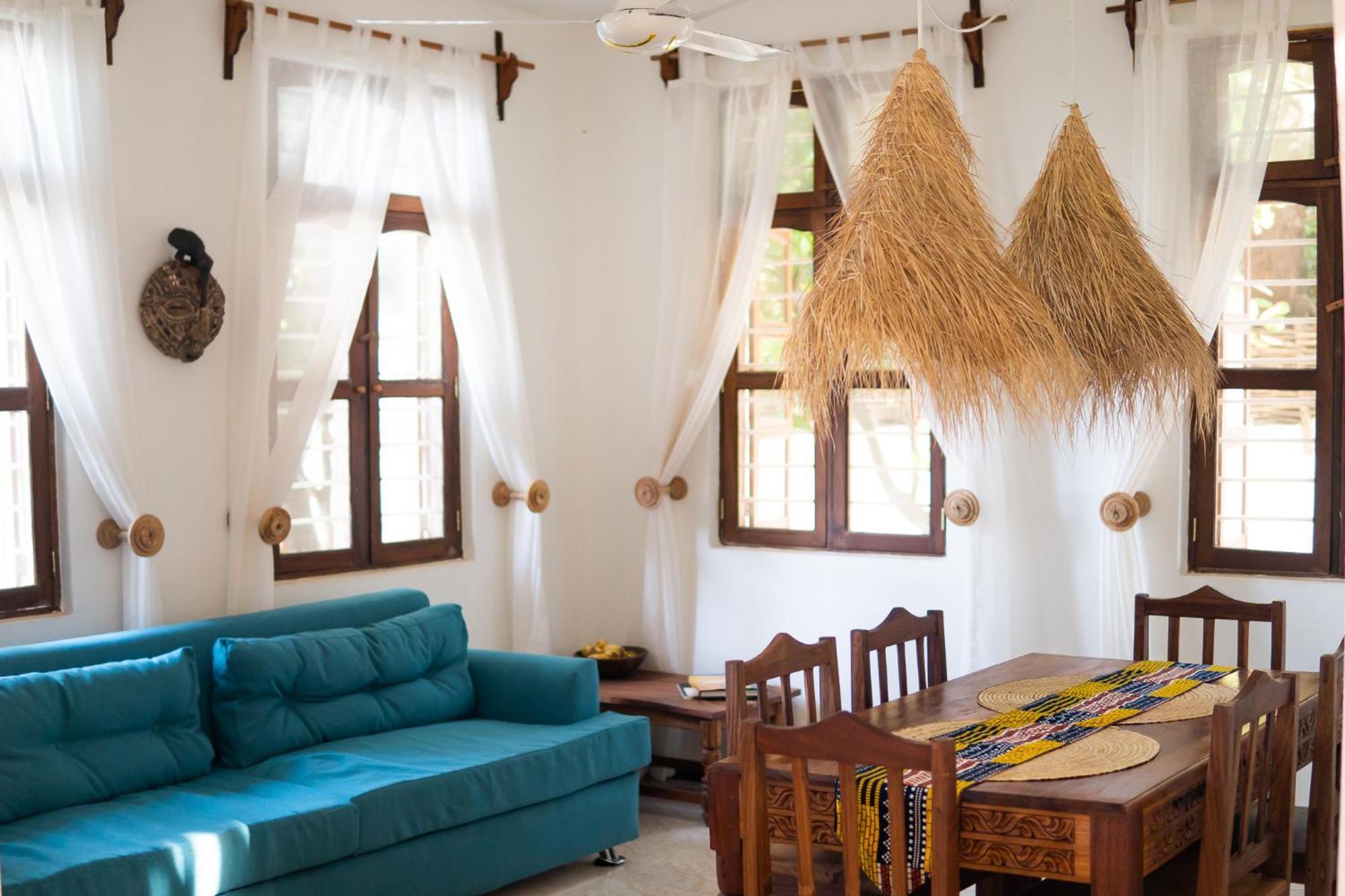 Kima Serviced Beach House & Suites Bwejuu Exterior foto