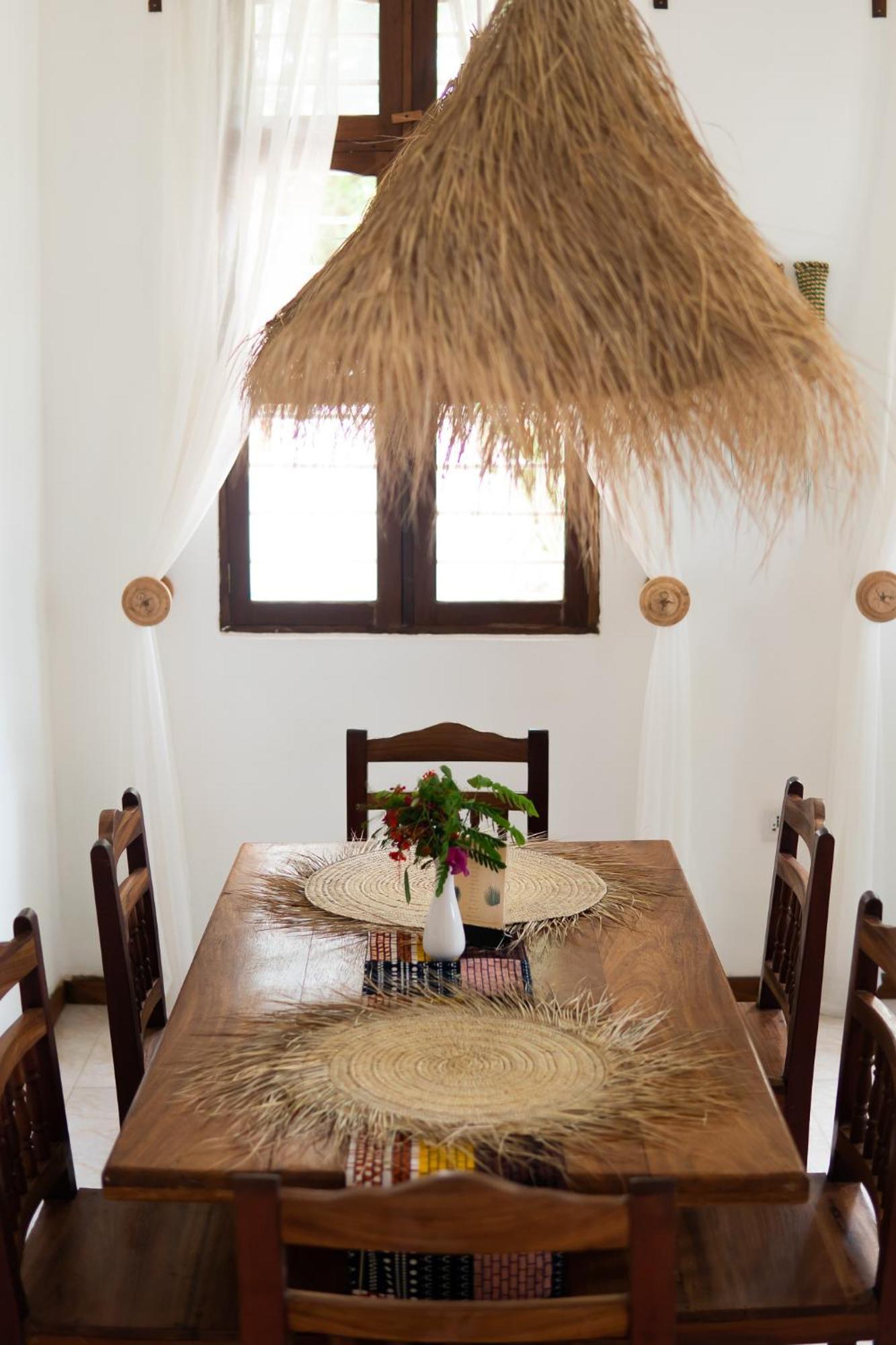 Kima Serviced Beach House & Suites Bwejuu Exterior foto
