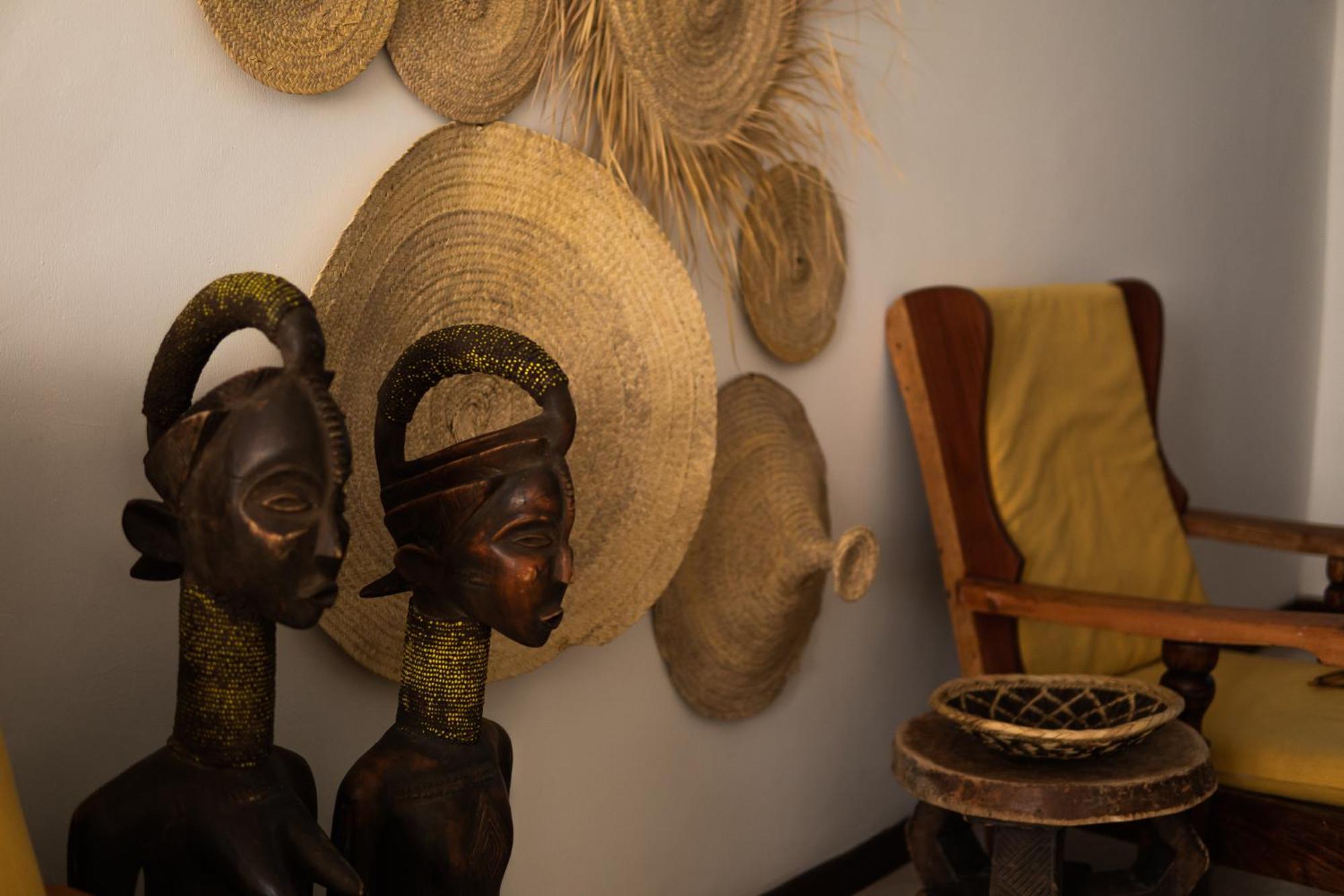 Kima Serviced Beach House & Suites Bwejuu Exterior foto